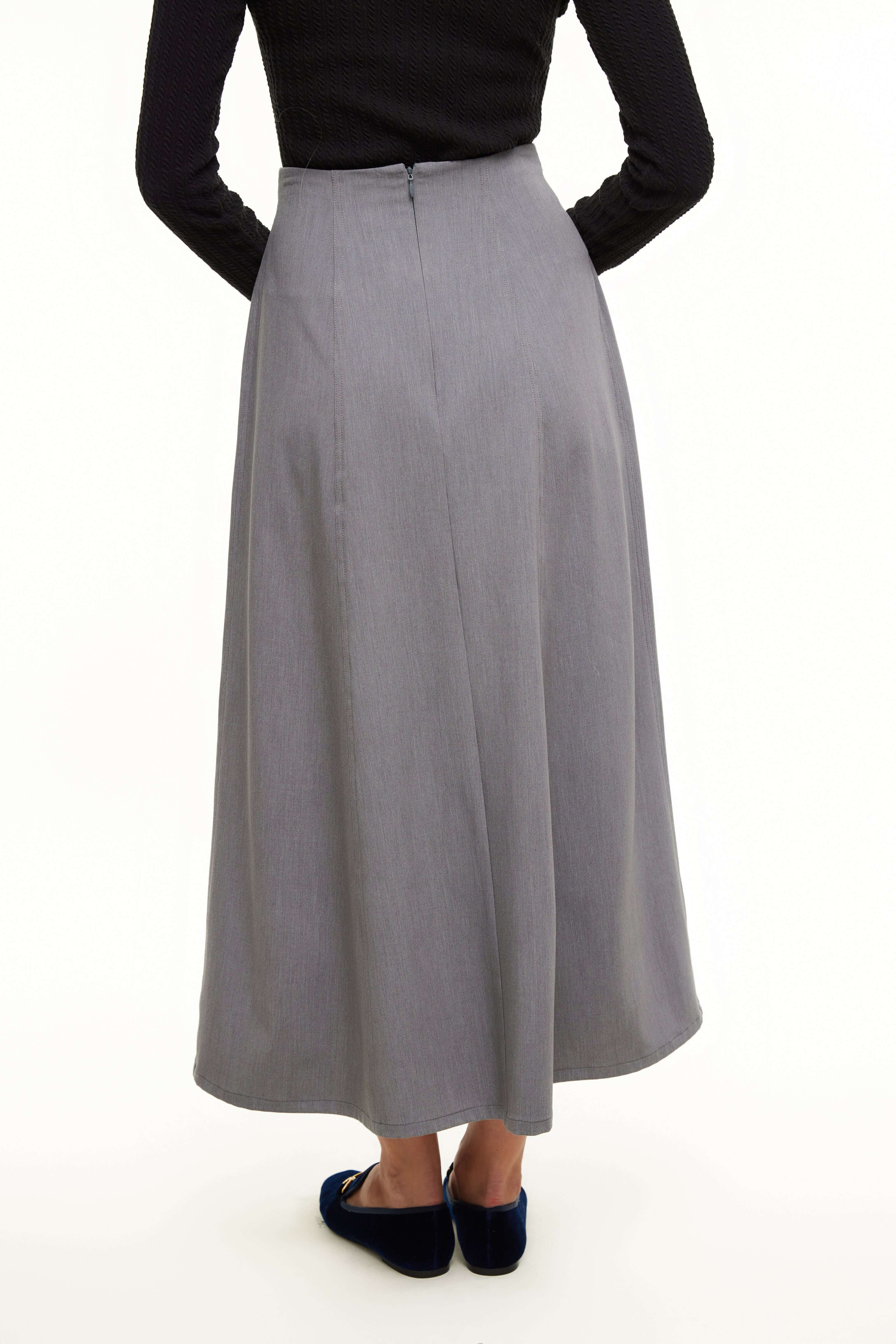 The Diana Skirt, Lt Gray – Olivvi World