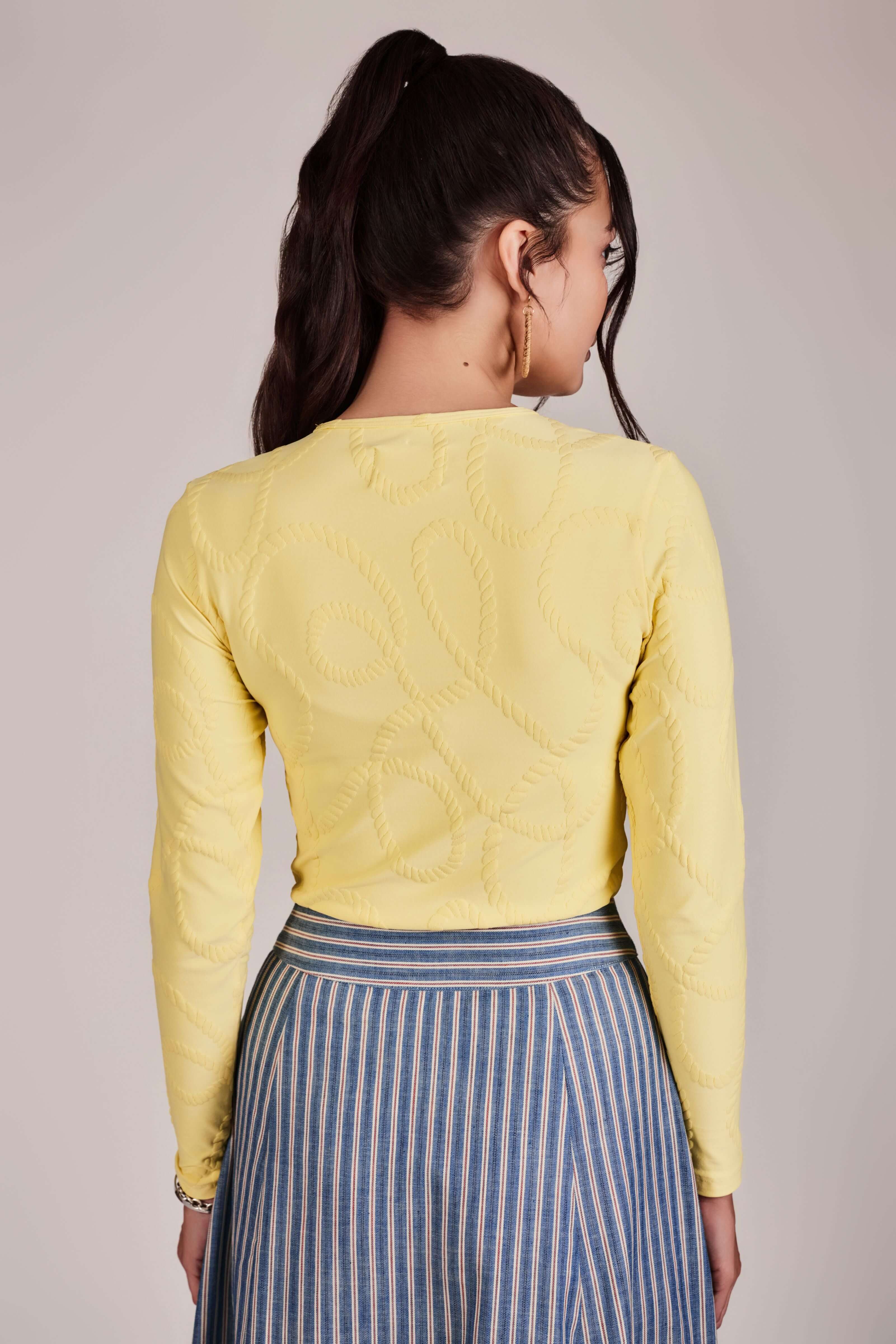 Basic Crewneck - Yellow - Olivvi World