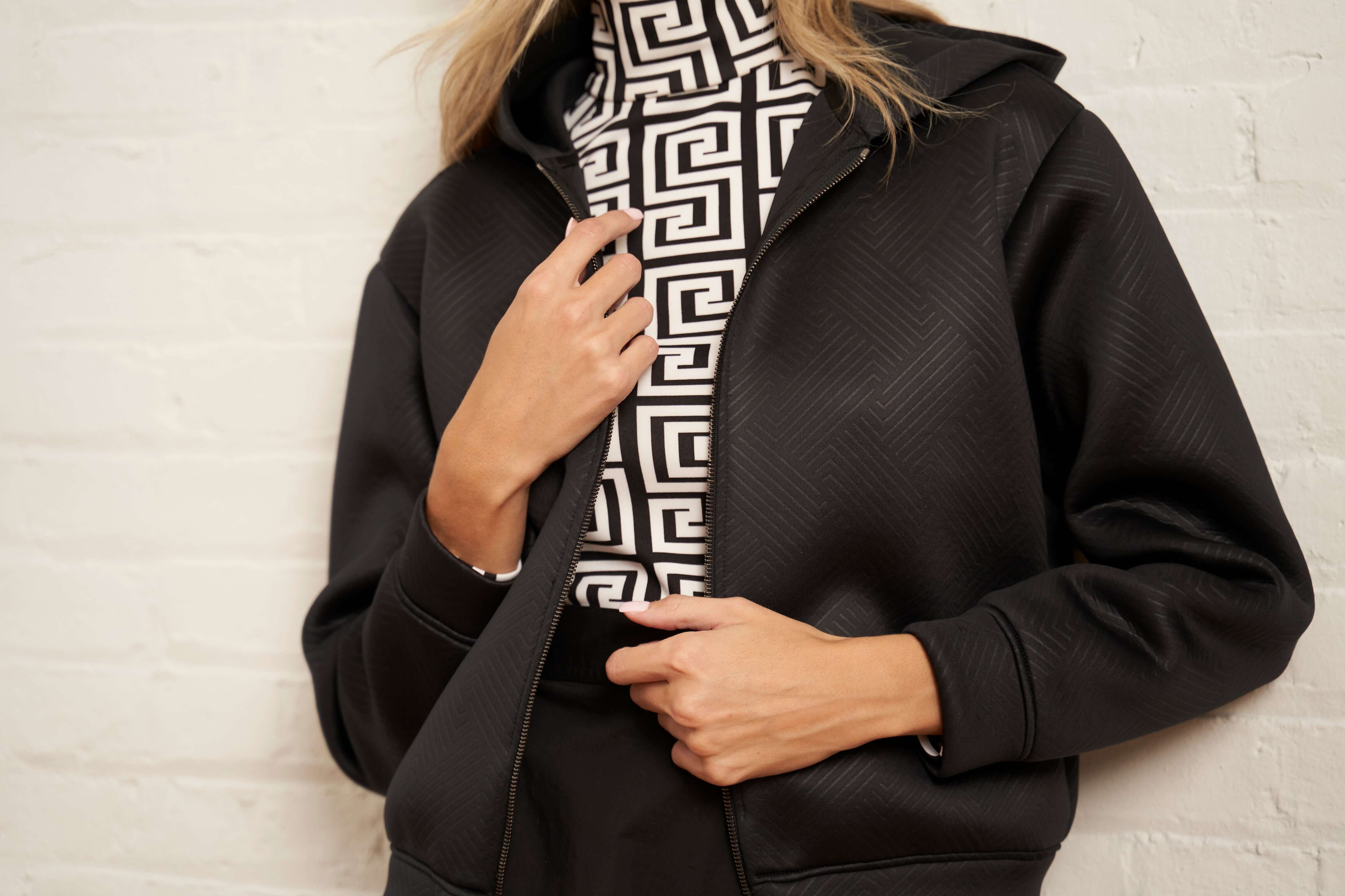 Scuba Edge Hoodie - Black - Olivvi World