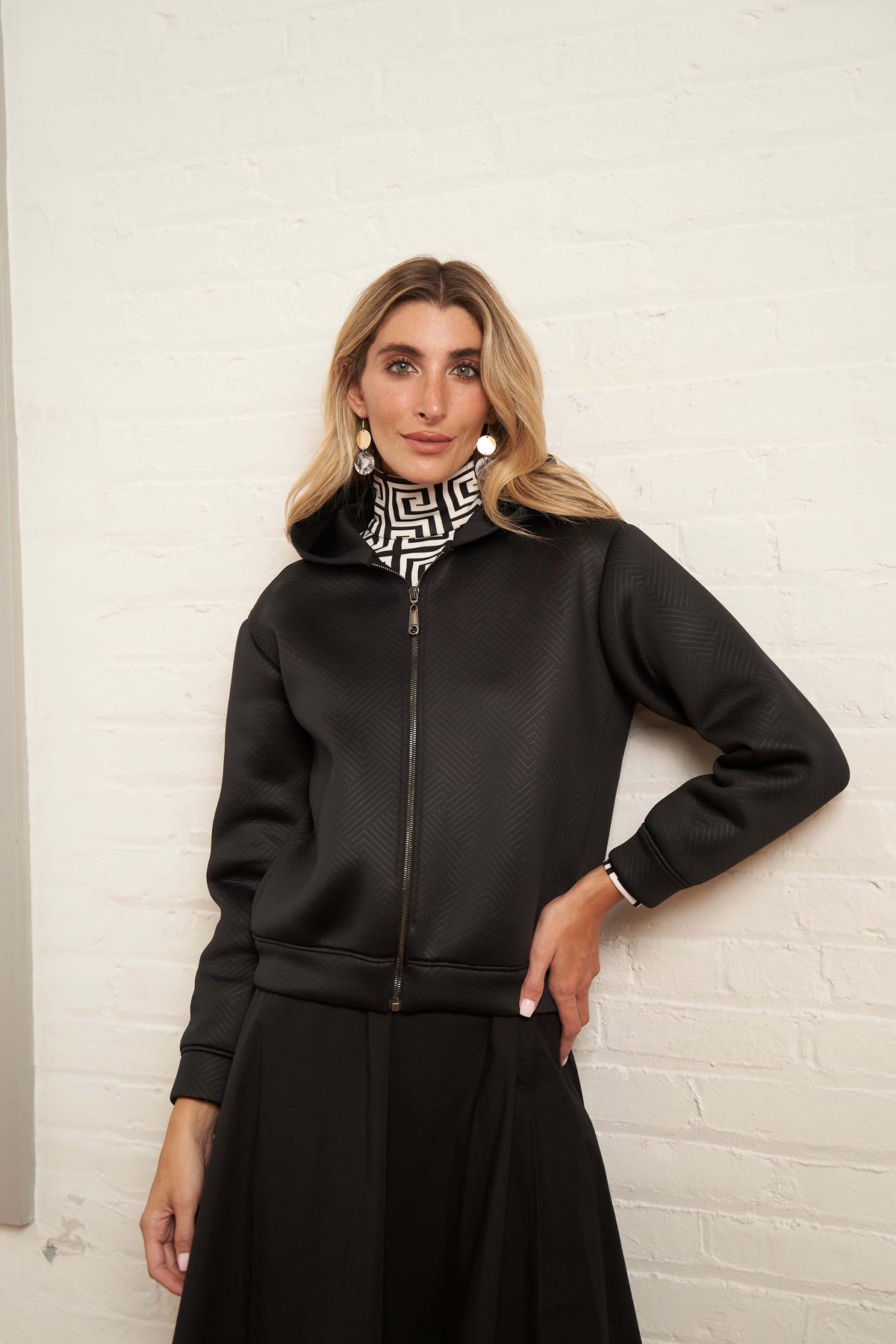 Scuba Edge Hoodie - Black - Olivvi World