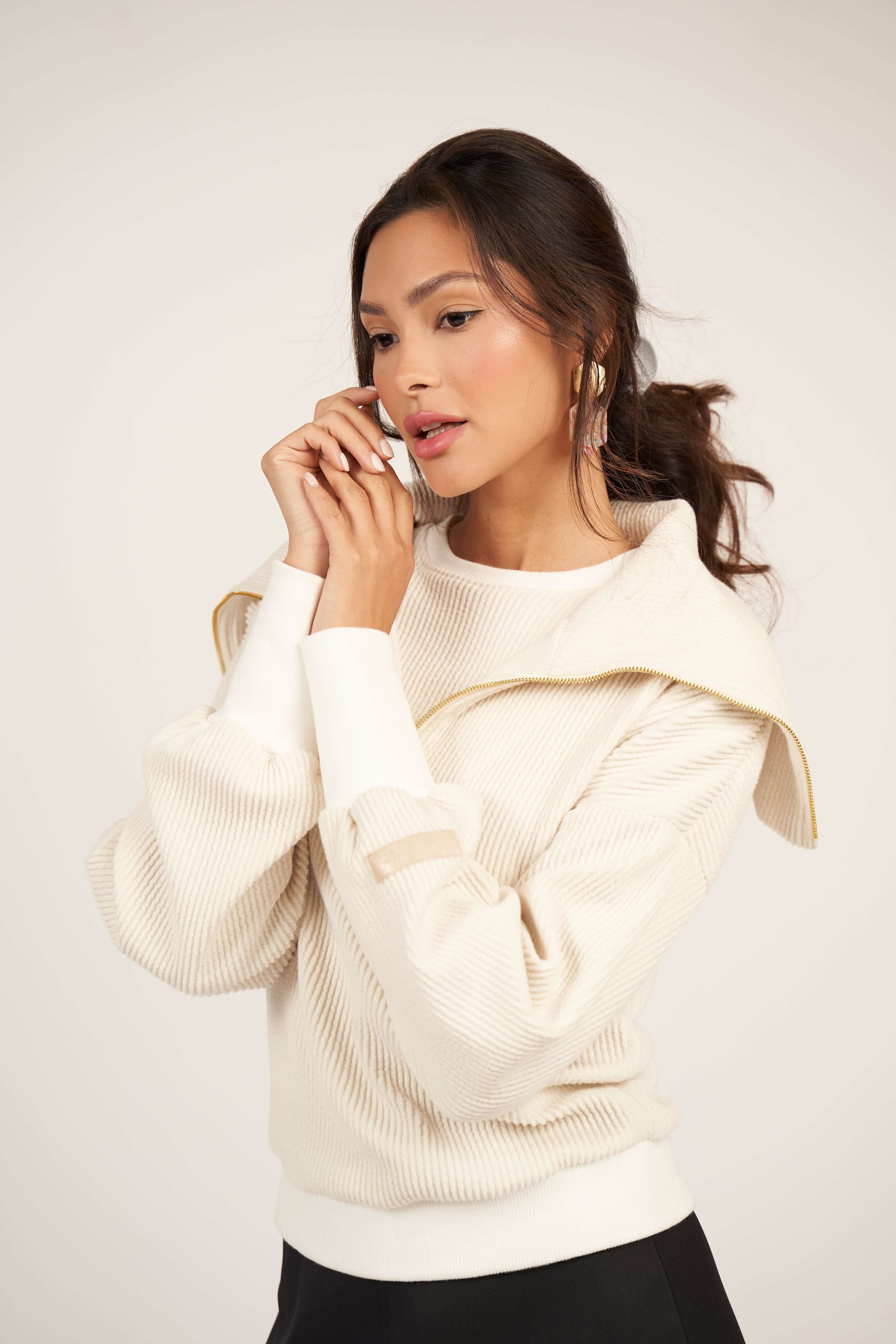 Double Layer Pullover - Ivory and White - Olivvi World