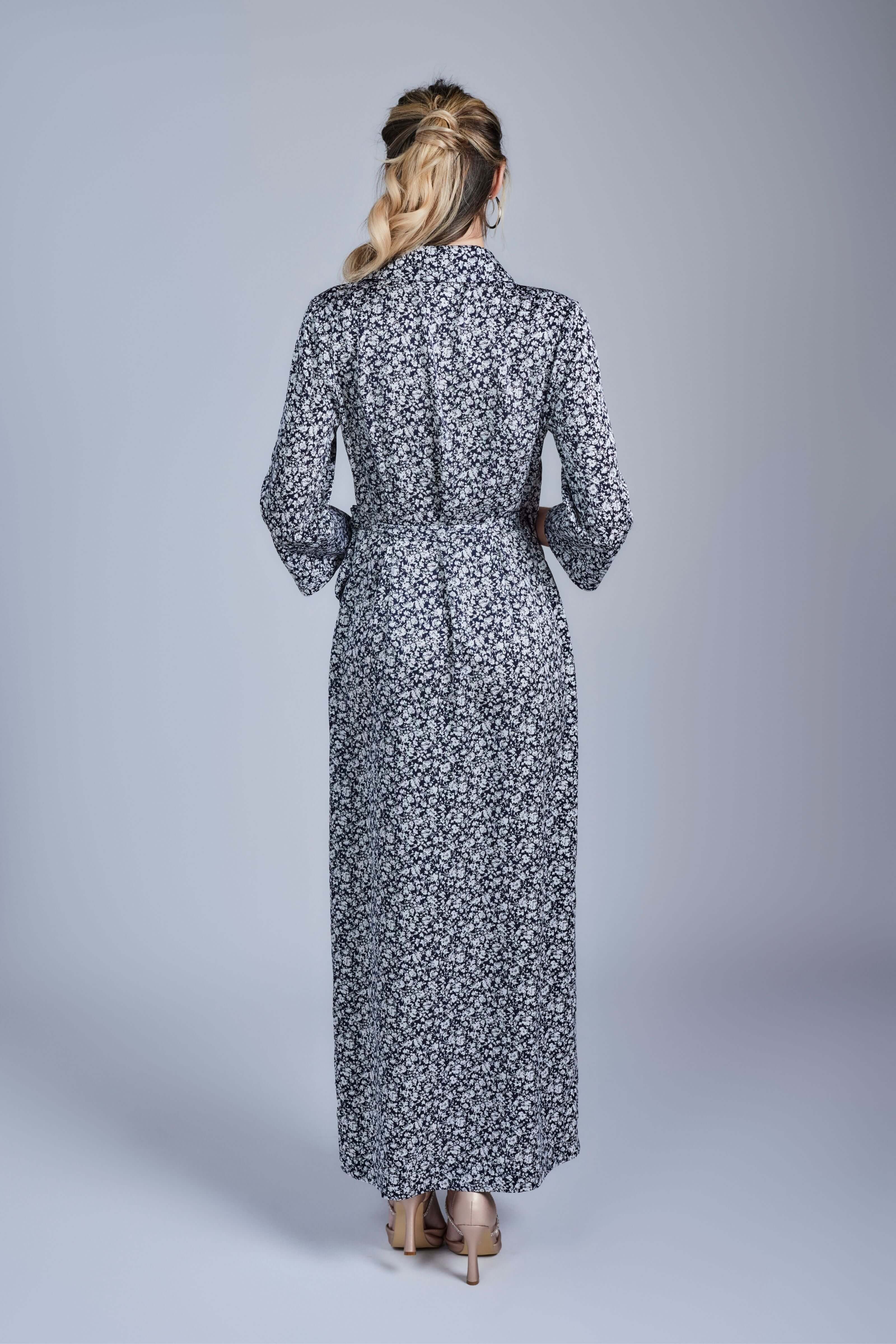 Floral Maxi Wrap Dress - Navy and white - Olivvi World