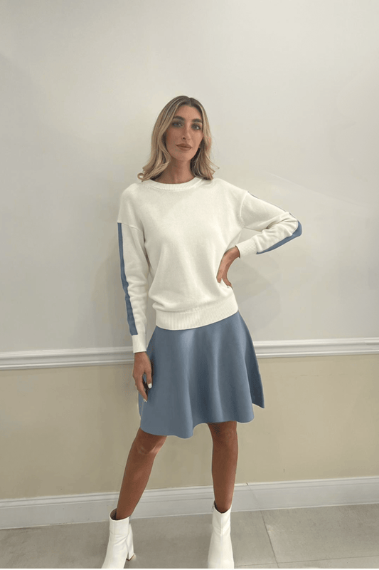 Crewneck Sweater - White and Blue - Olivvi World
