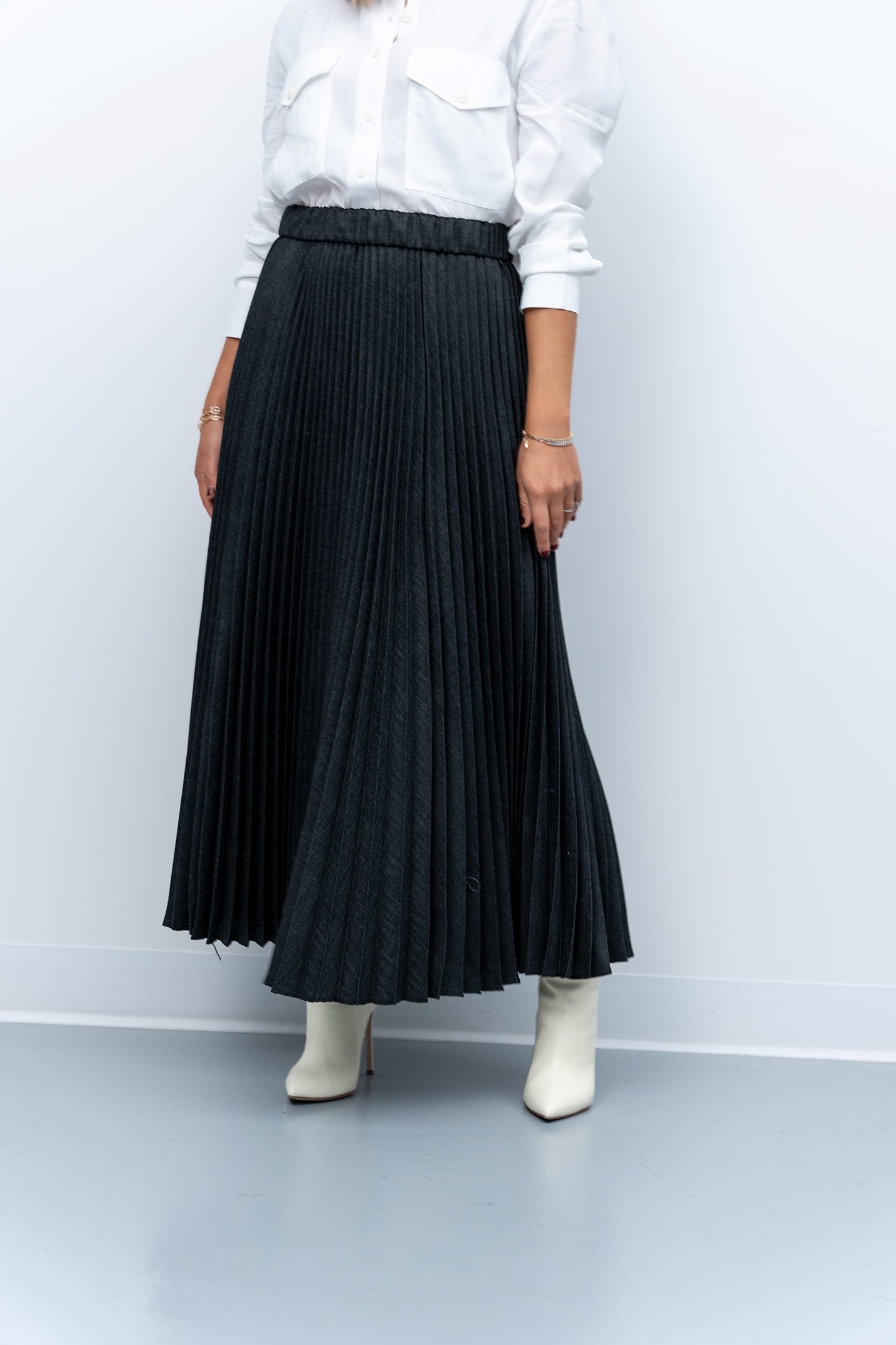 Pleated Maxi Skirt - Charcoal Grey - Olivvi World
