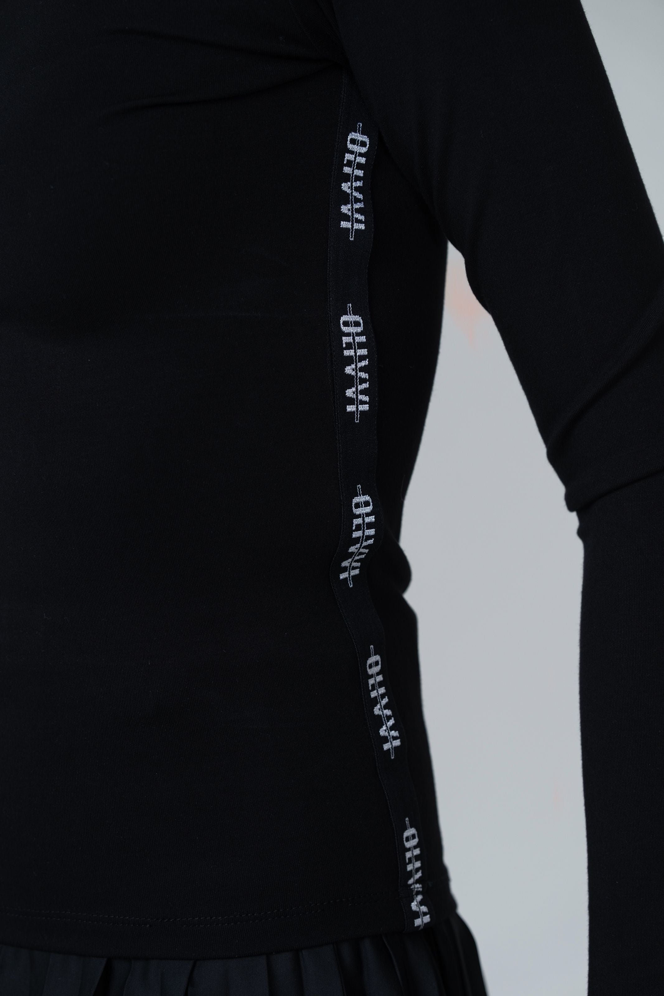 Fitted Long Crewneck Top - Black with Black and White Trim - Olivvi World